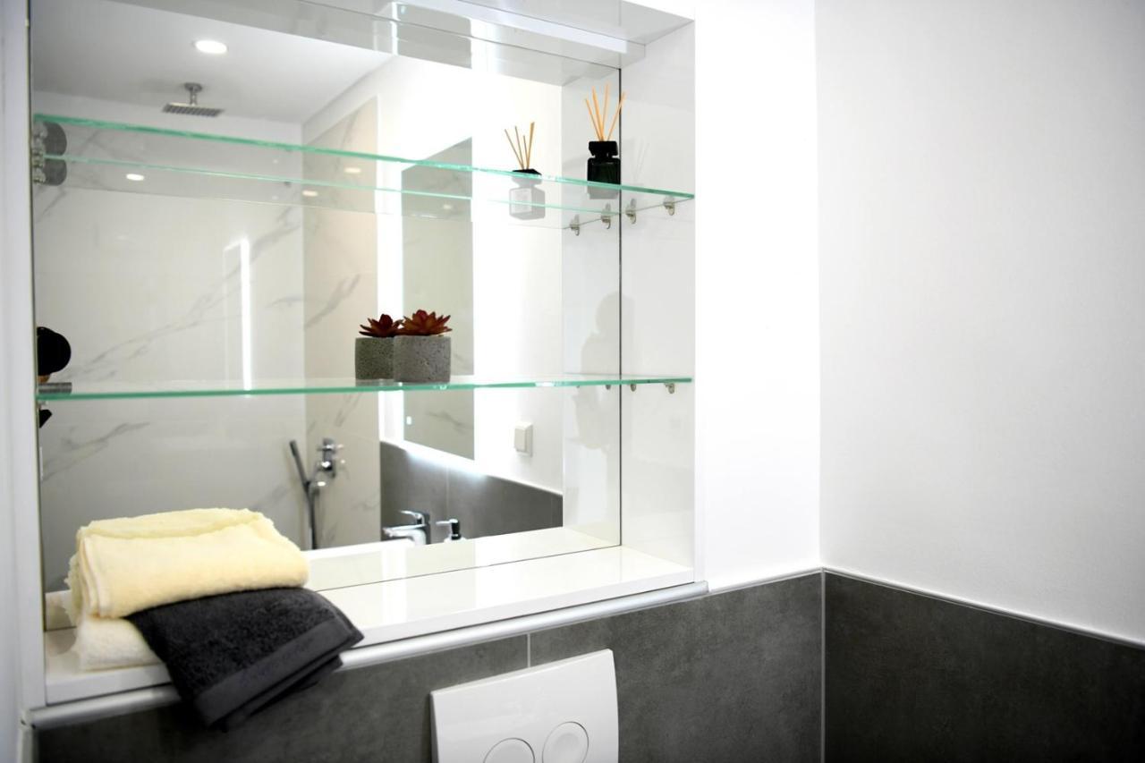 מאלינסקה Apartments Mary מראה חיצוני תמונה