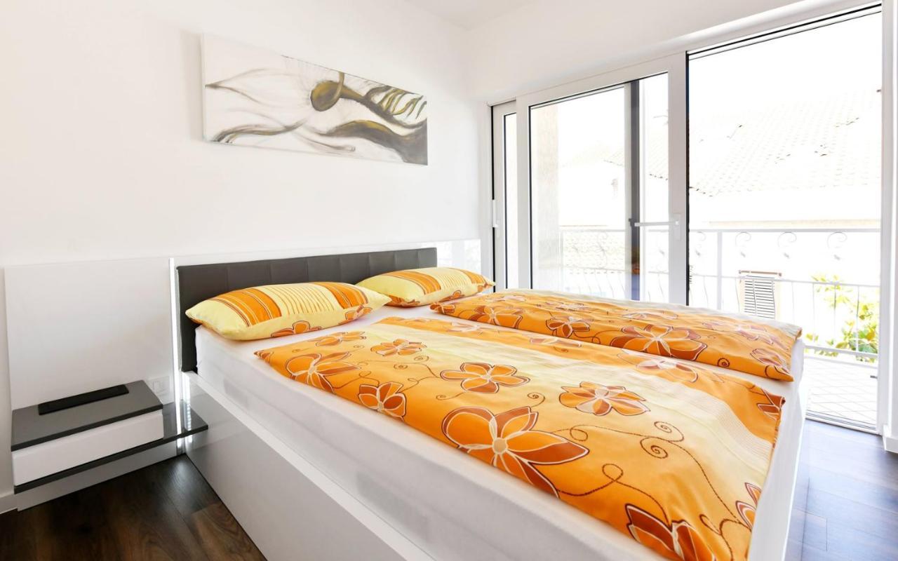 מאלינסקה Apartments Mary מראה חיצוני תמונה