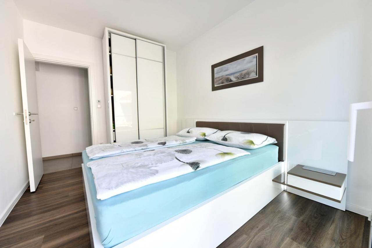 מאלינסקה Apartments Mary מראה חיצוני תמונה