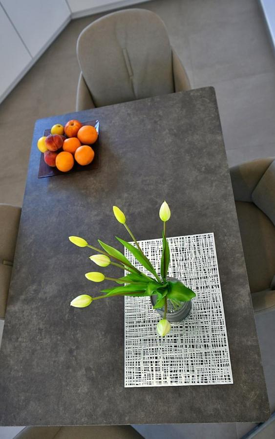 מאלינסקה Apartments Mary מראה חיצוני תמונה